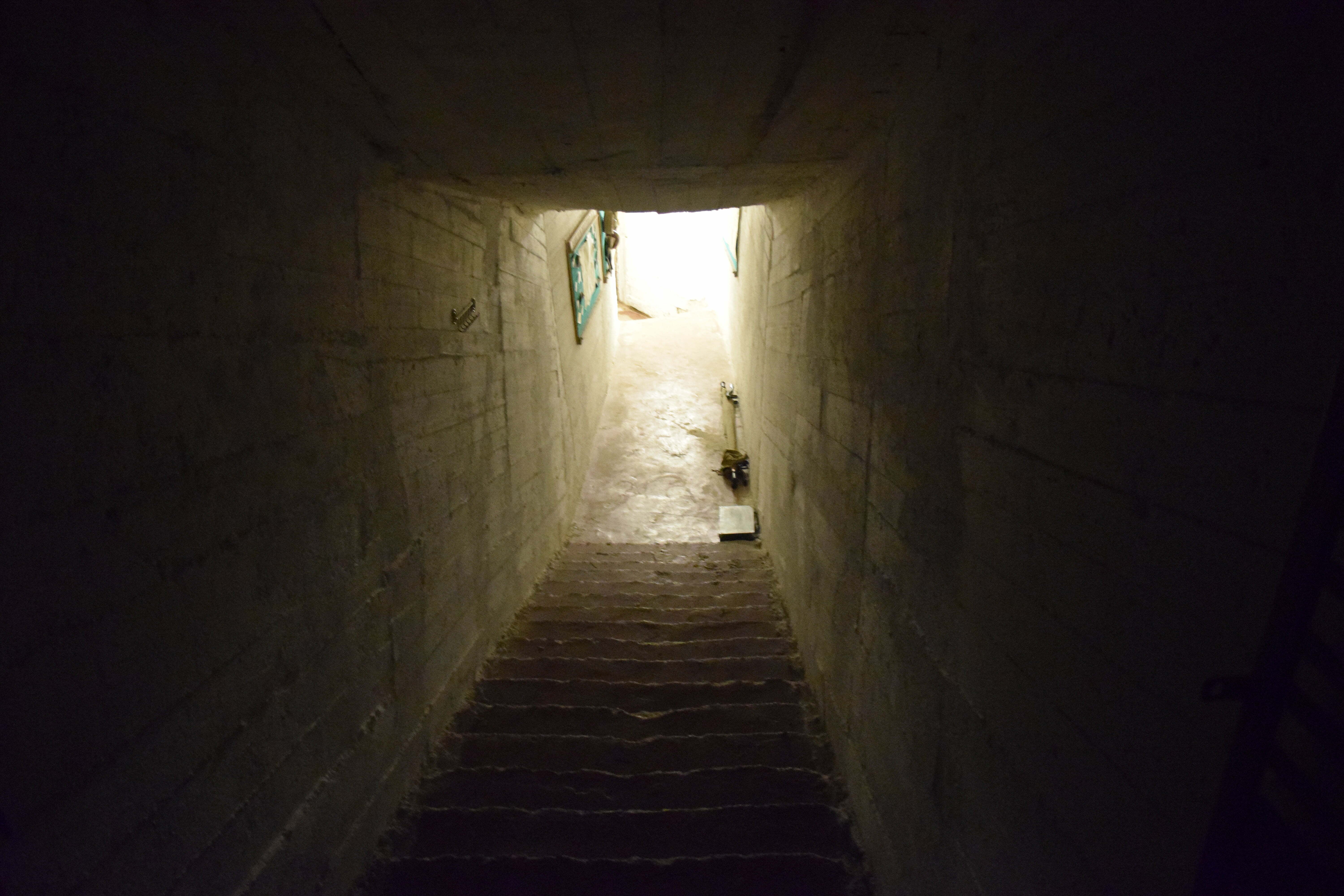 Laiptai į požeminį bunkerį